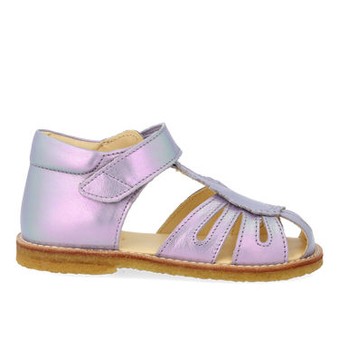 Starter sandal with velcro closure