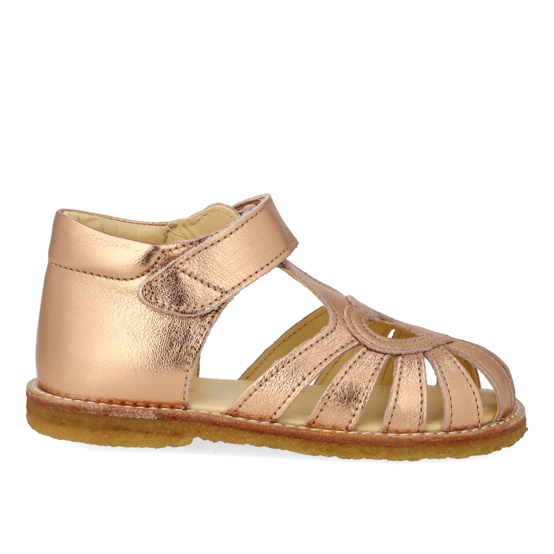 Toddler heart sandal with Velcro closure