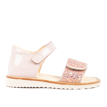 Patent sandal with sparkling glitter detail