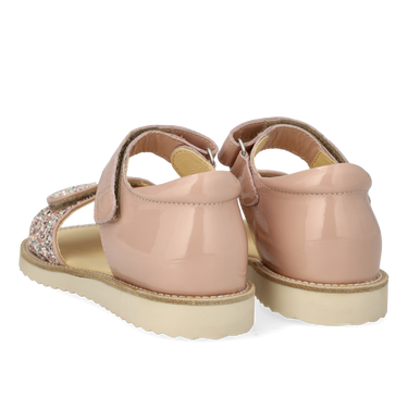 Patent sandal with sparkling glitter detail