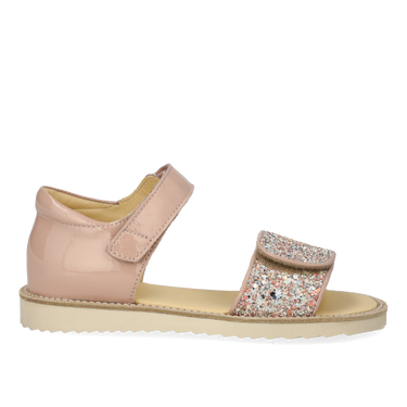 Patent sandal with sparkling glitter detail