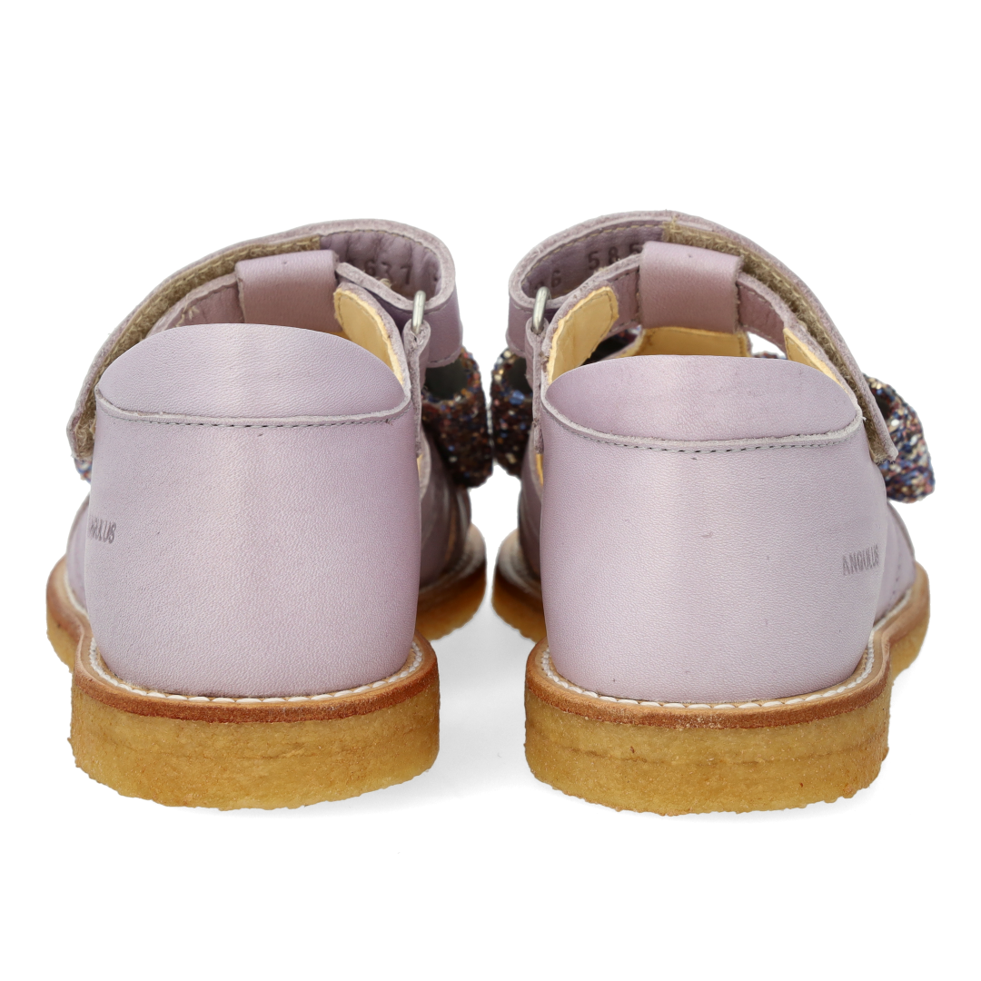 Sandal with glitter bow and Velcro closure