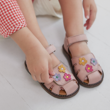 starter sandal with floral applications
