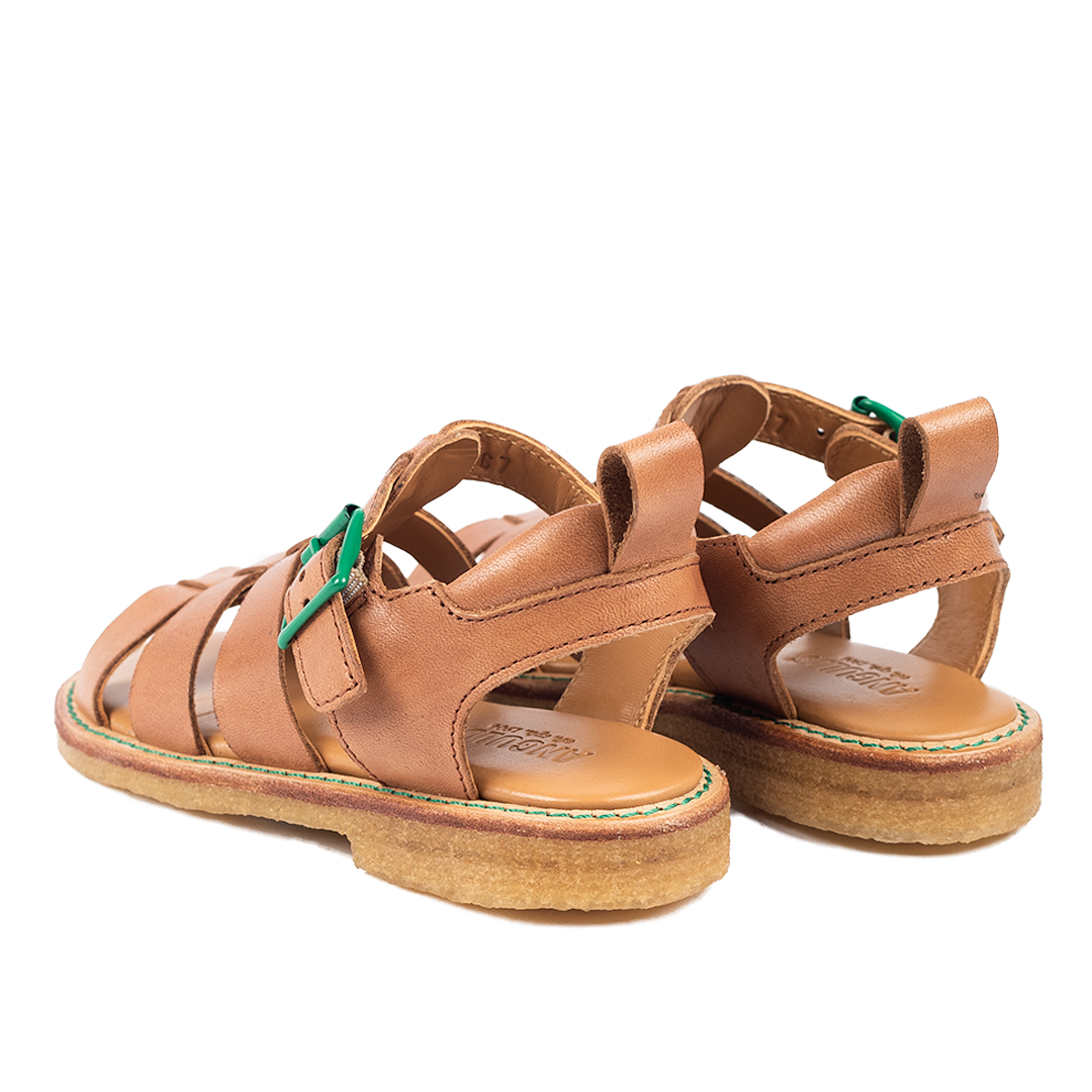 Sandal with buckle and contrast details