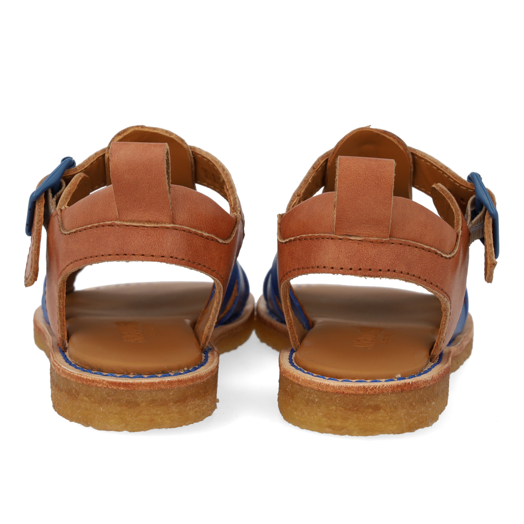 Fisherman's sandal with contrast detailing