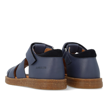 Sandal with adjustable velcro closure