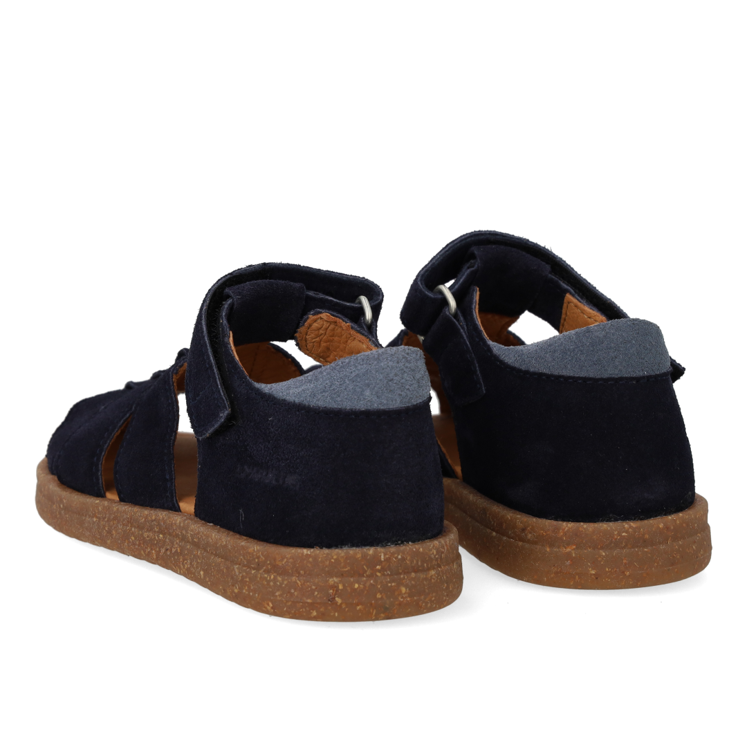 Sandal with adjustable Velcro closure