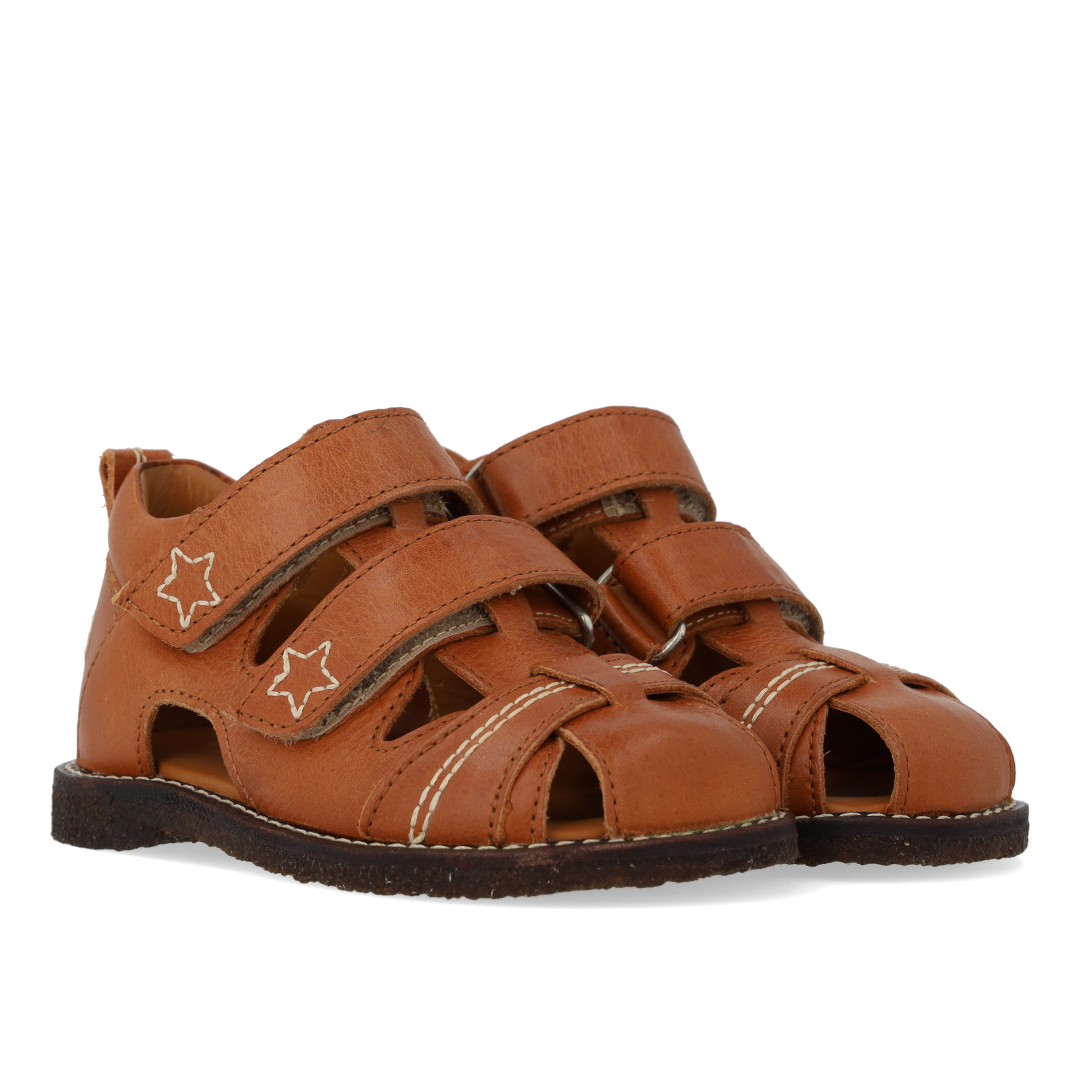 Sandal with star embroidery