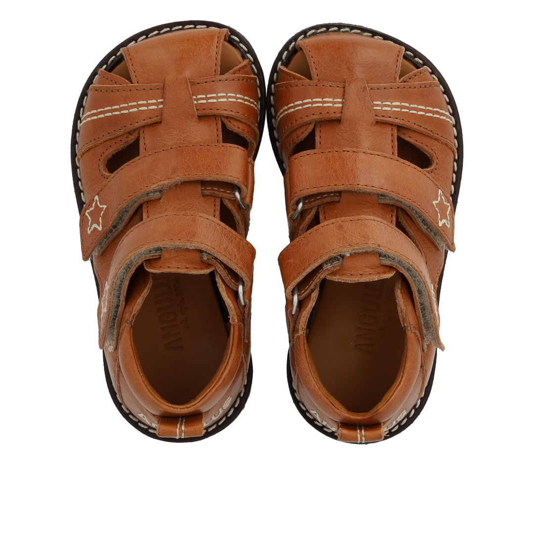 Sandal with star embroidery