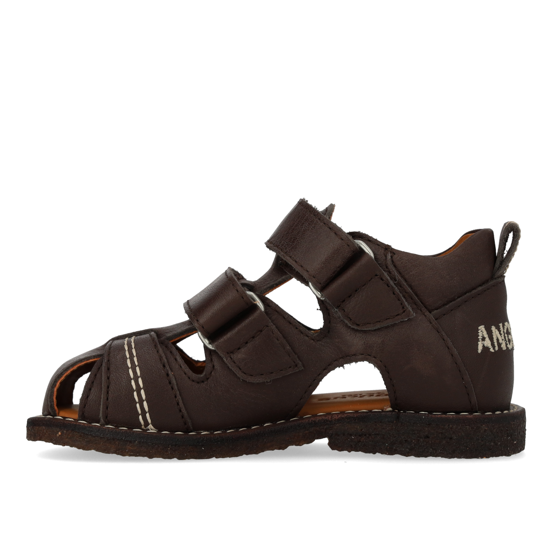 Sandal with star embroidery