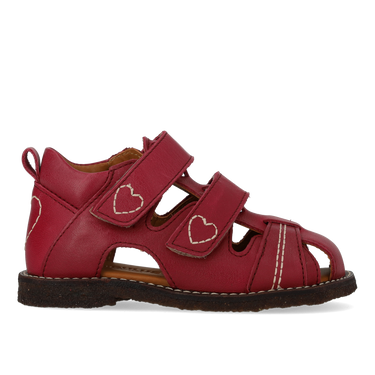 Starter sandal with contrast heart embroidery