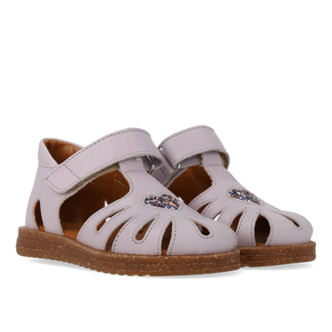 Starter sandal with sparkling glitter hear