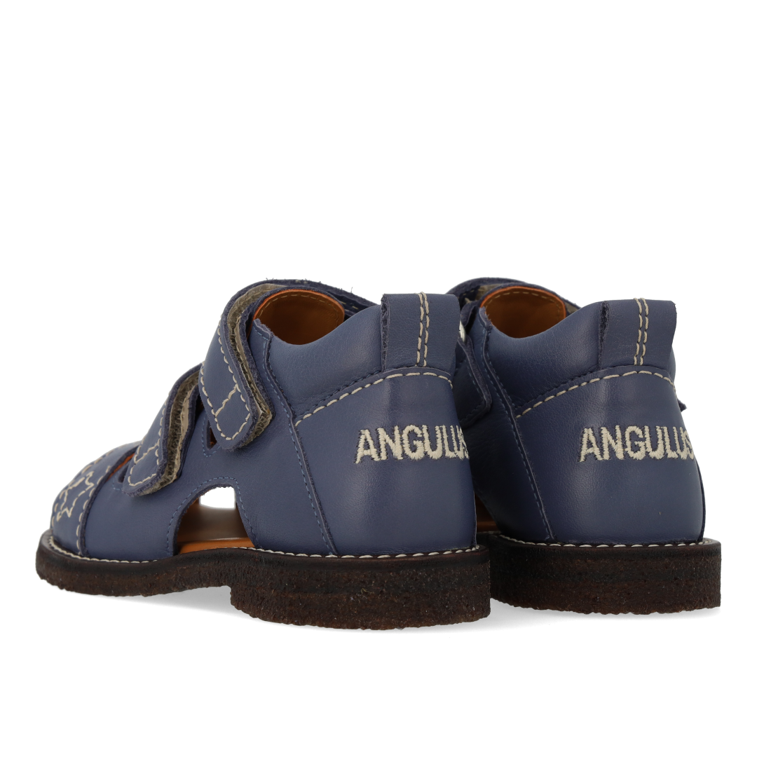 Leather sandal with star embroidery