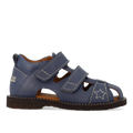 Leather sandal with star embroidery