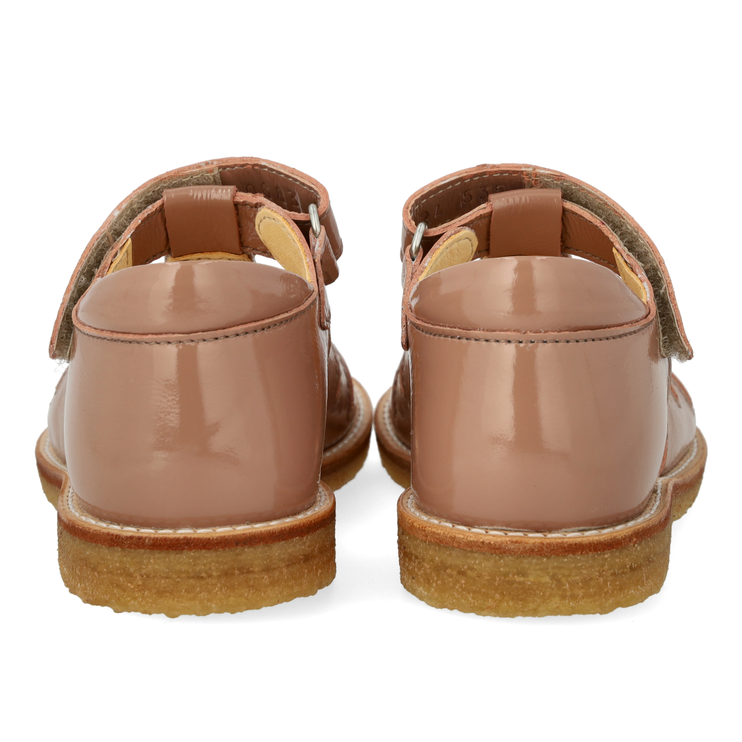 Sandal with teardrop detail in sparkling glitter