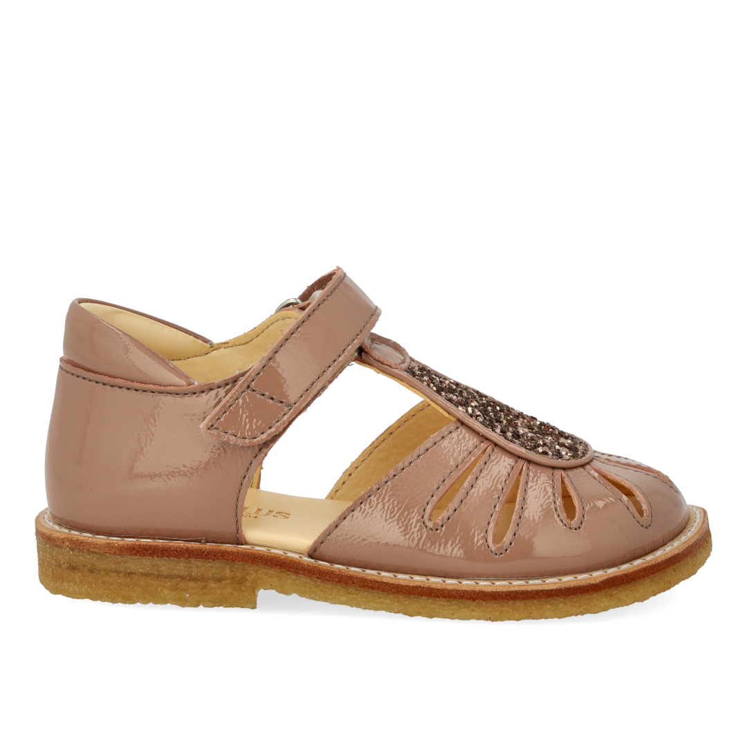 Sandal with teardrop detail in sparkling glitter