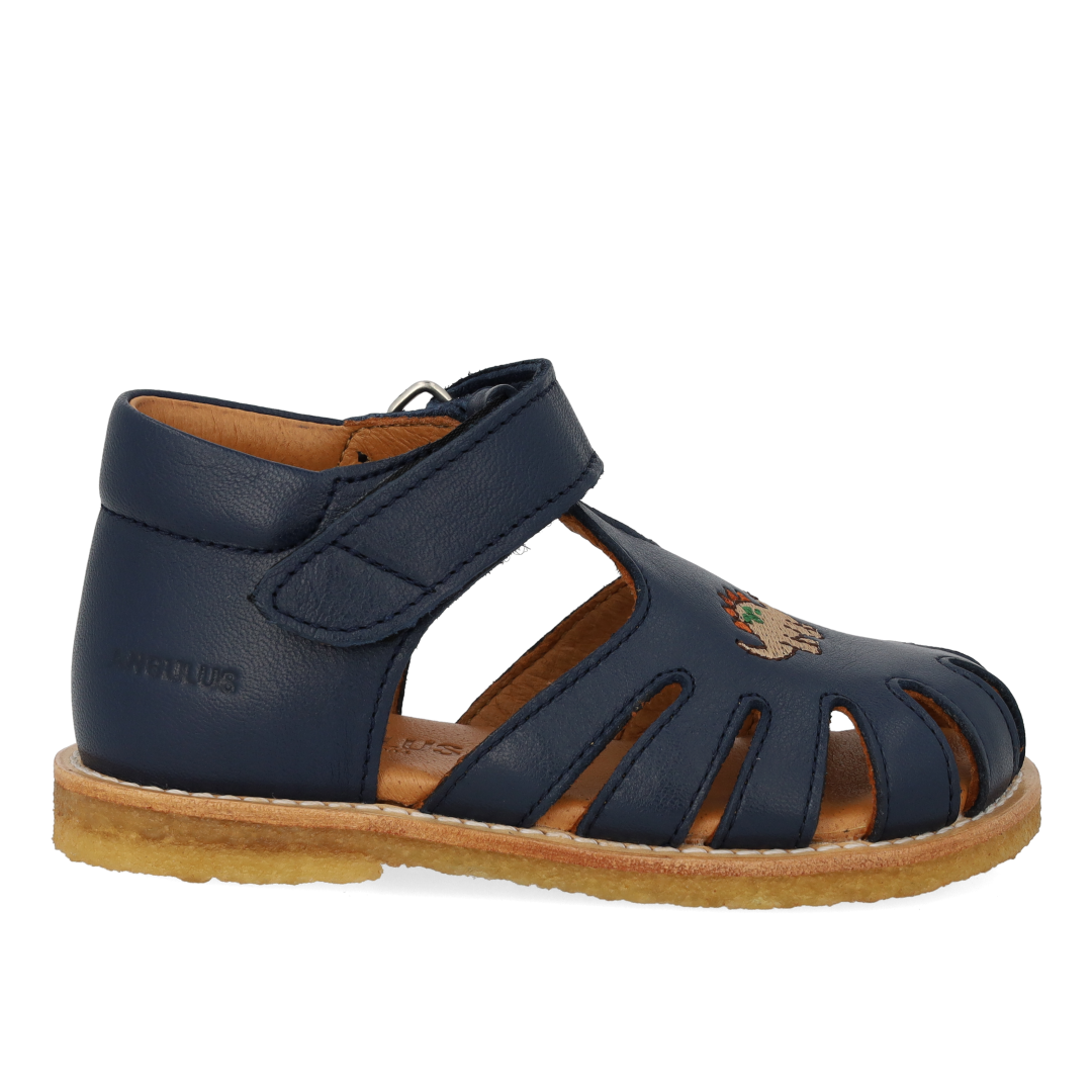 Closed-toe sandal with dino embroidery