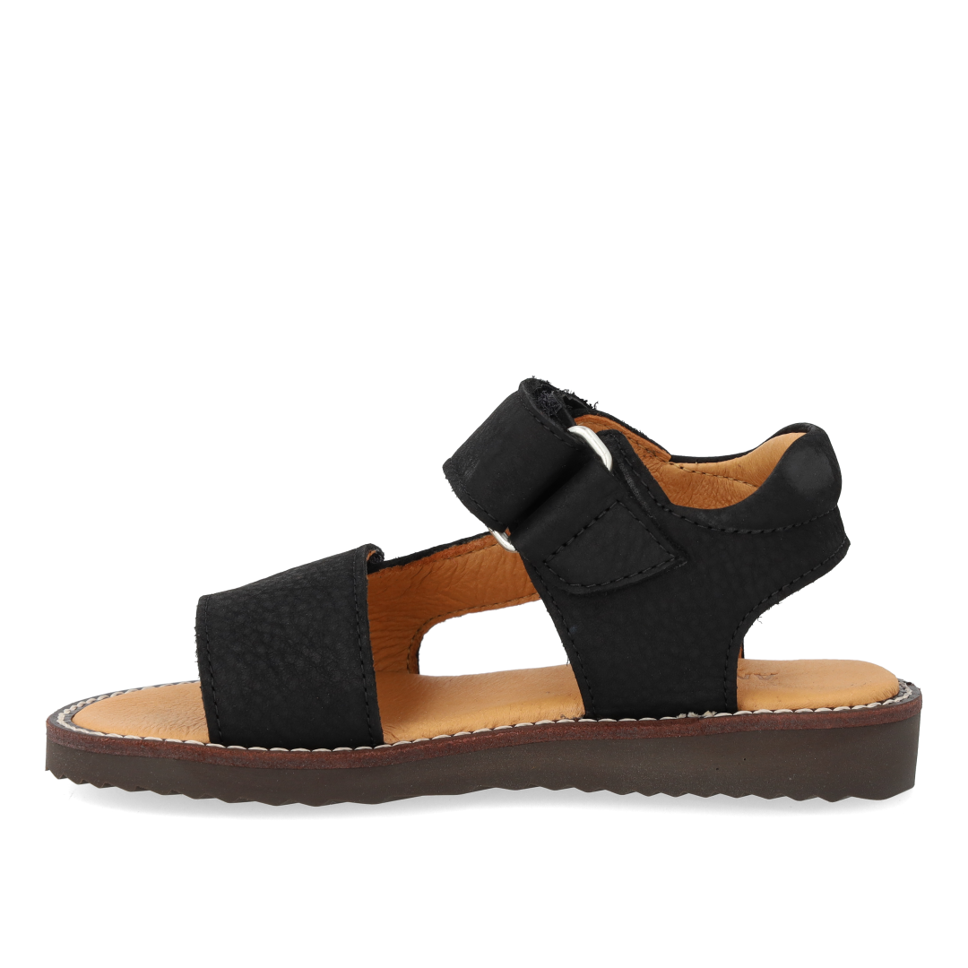 Sandal with open toe and double velcro