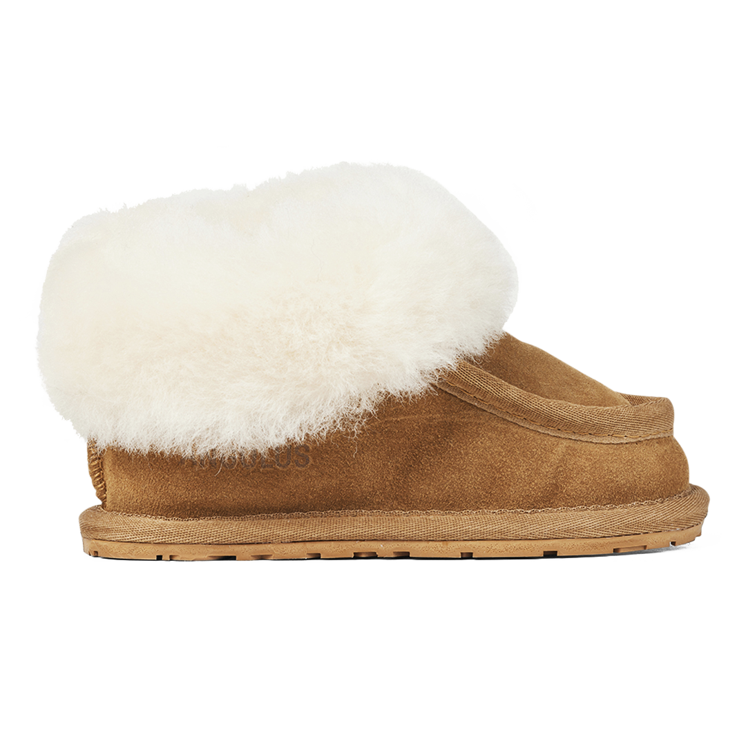 Angulus Indoor shoe with sheeps wool
