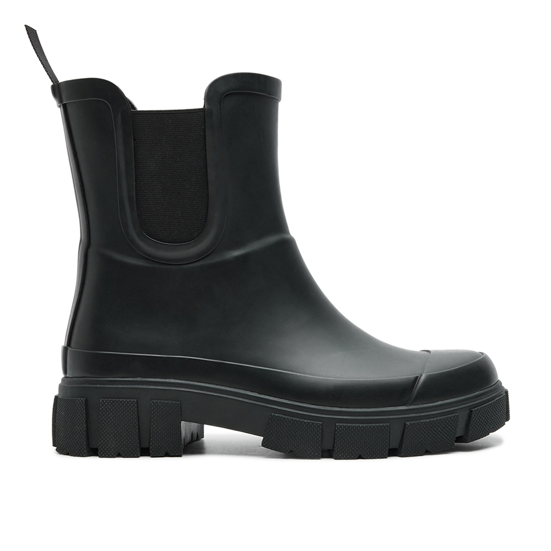 rain boot with chunky track sole