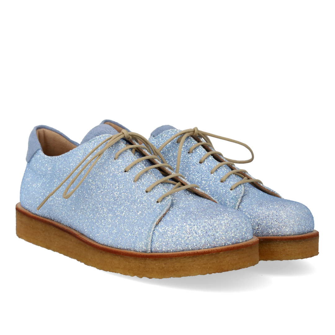 Glitter sneaker with platform sole