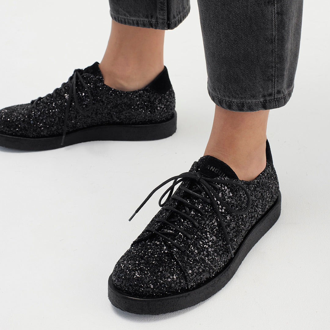 Glitter sneaker with platform sole