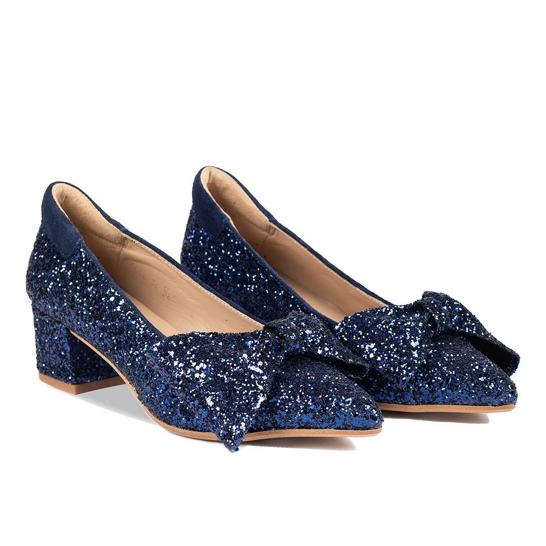 Bow pump in sparkling glitter
