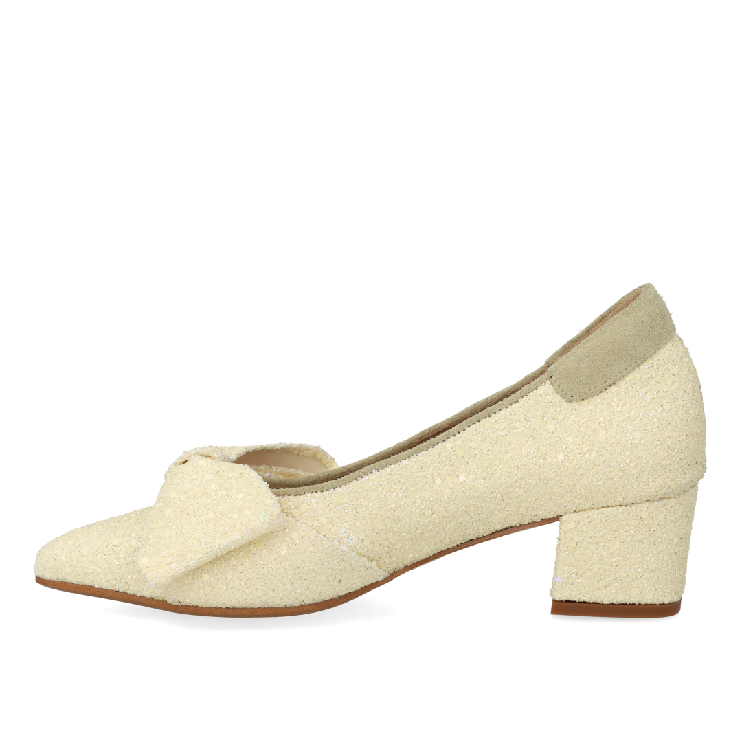 Bow pump in sparkling glitter