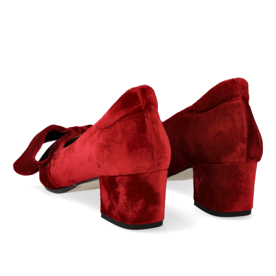 Bow pump in soft velour