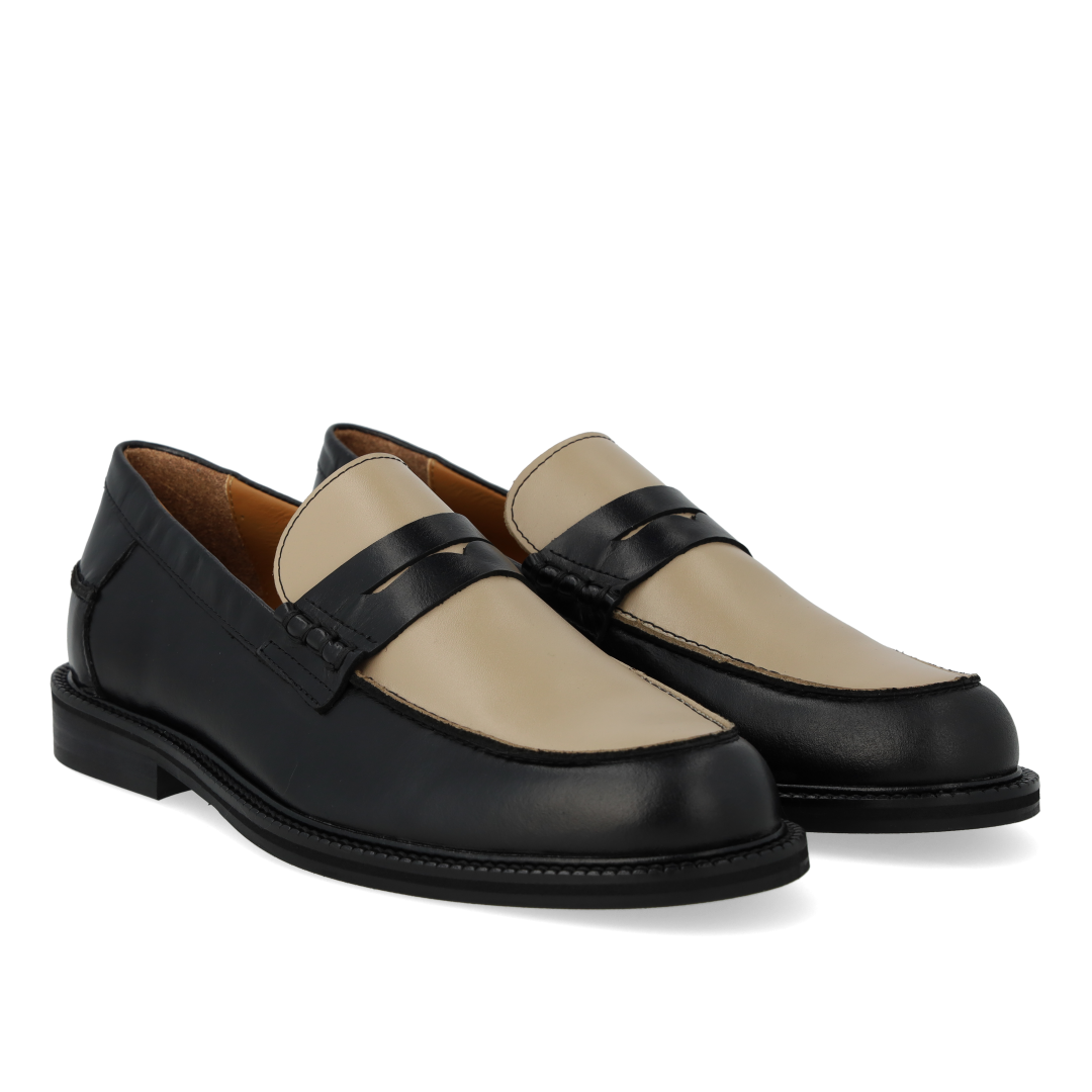 Classic Penny loafer with colourblock