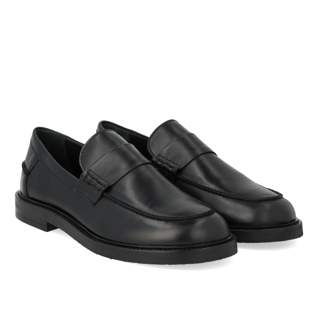 Classic Penny loafer with wide fit
