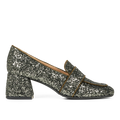 Heeled loafer