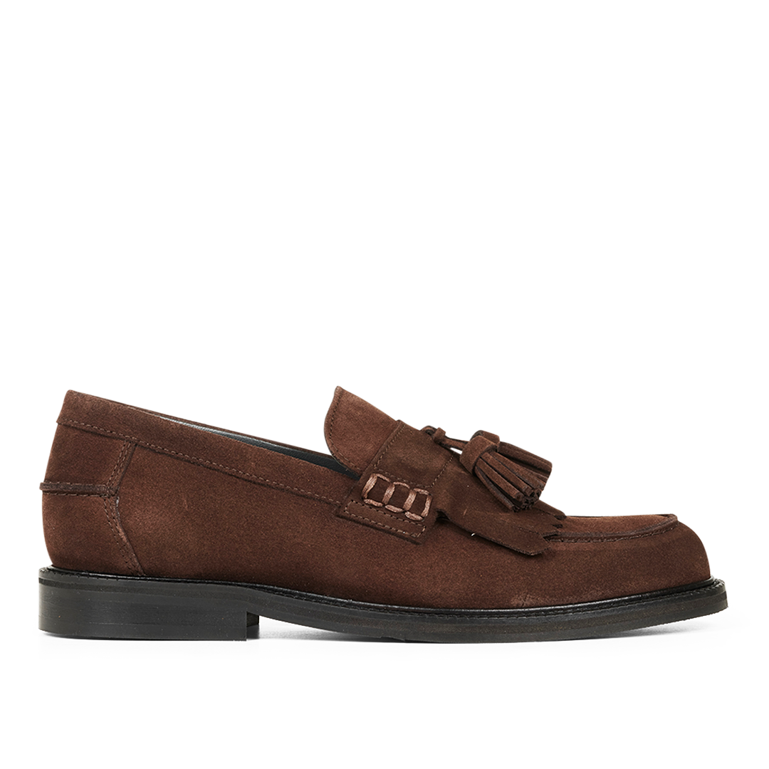 Loafer with tassels