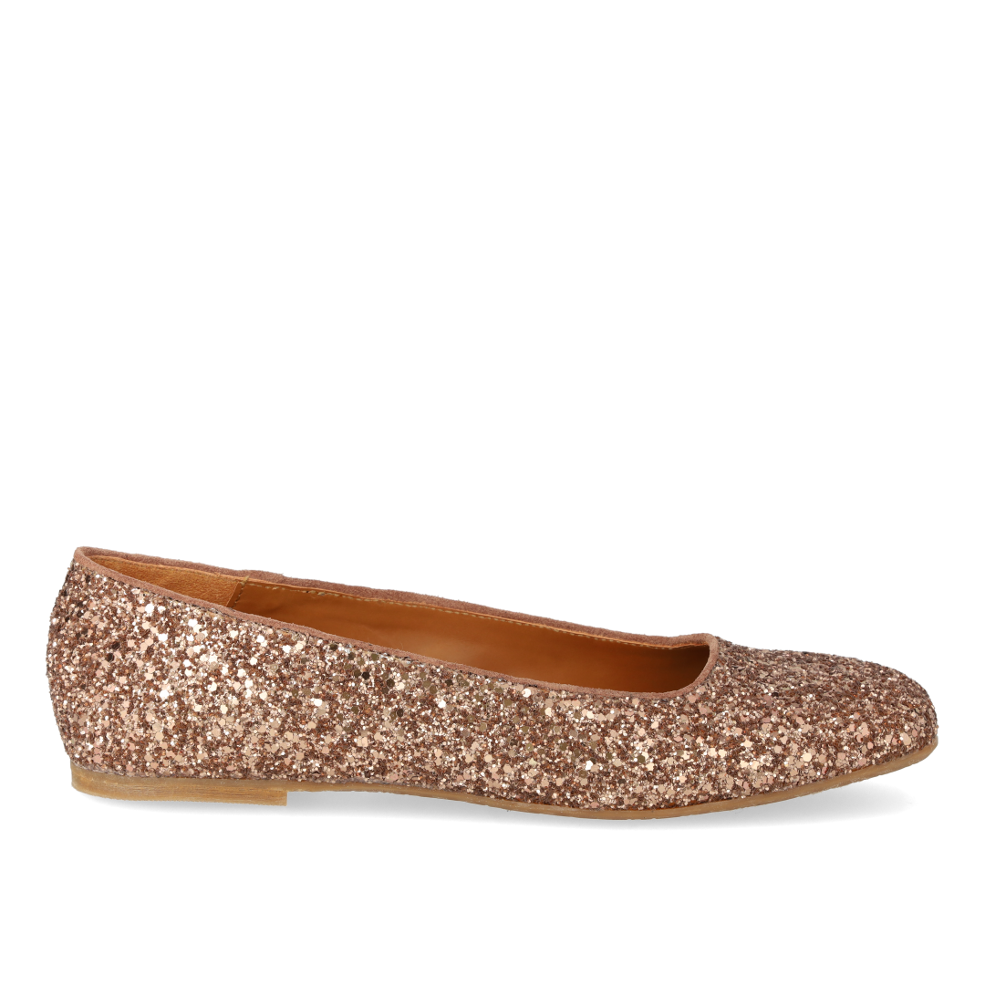Ballerina in sparkling glitter