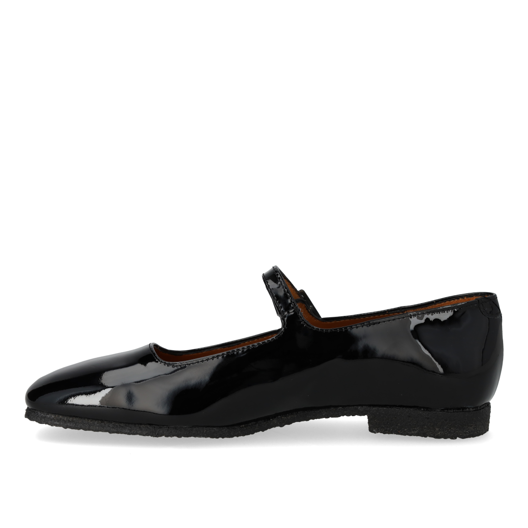 Leather ballerinas