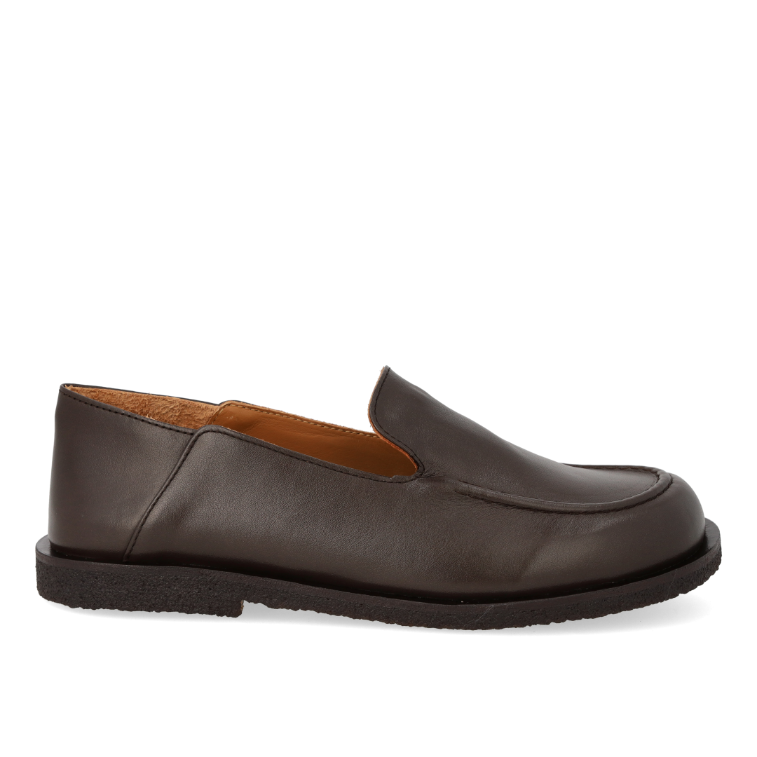 Loafer with wide fit