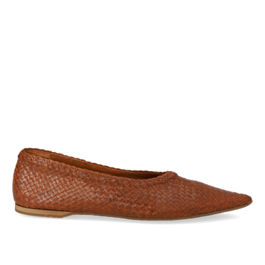Hand-braided ballerina with a pointed toe