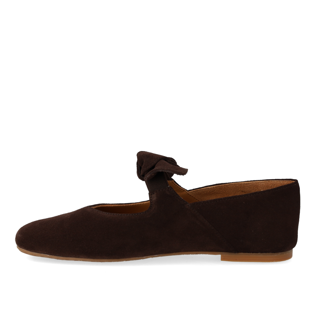 ballerina with elastic decorative bow detail