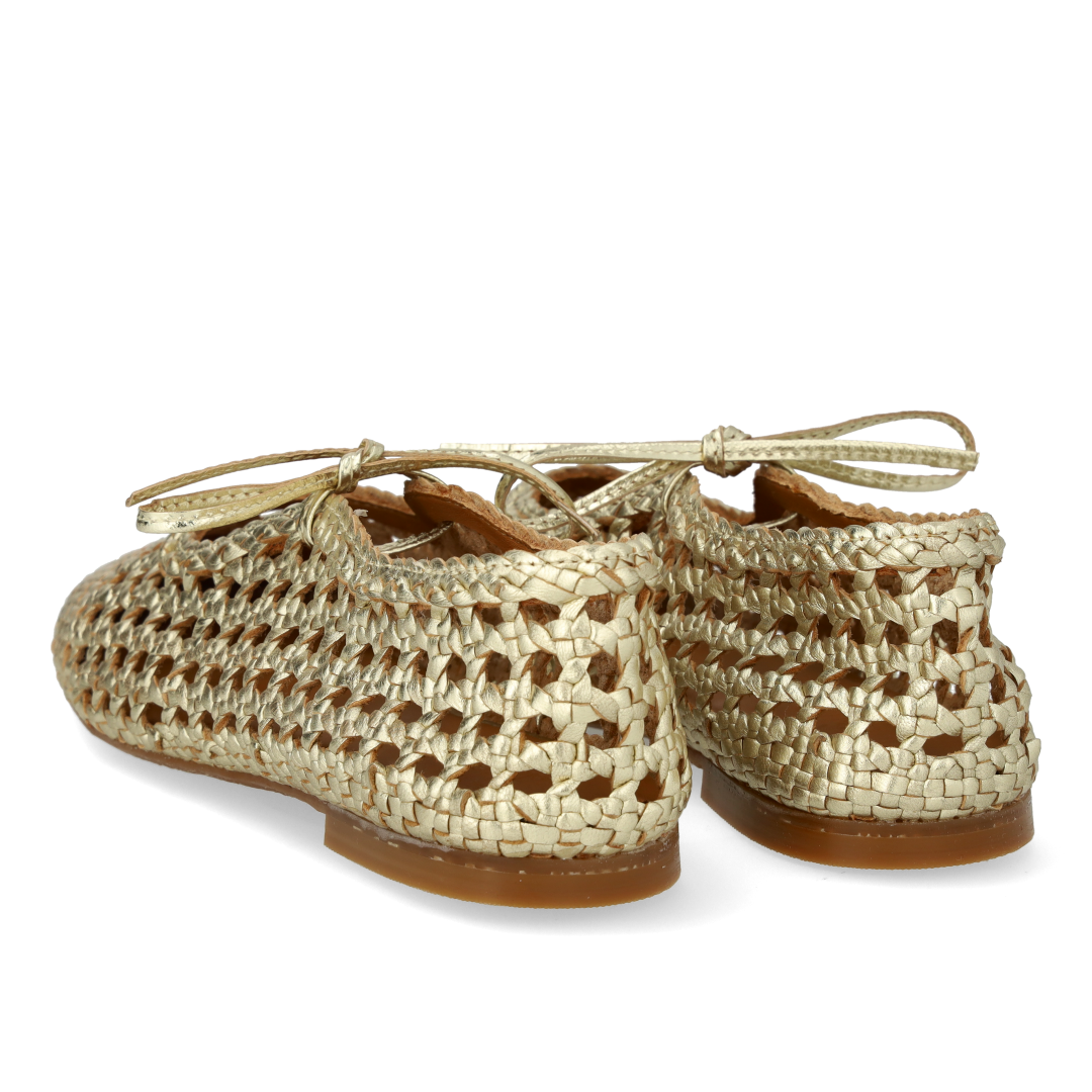 Soft hand-braided ballerina with bow detail