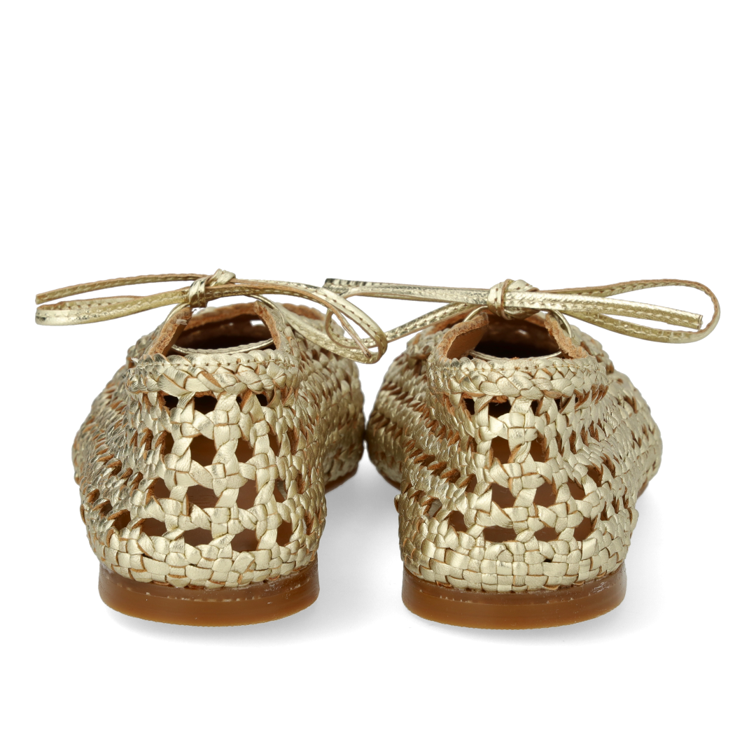 Soft hand-braided ballerina with bow detail
