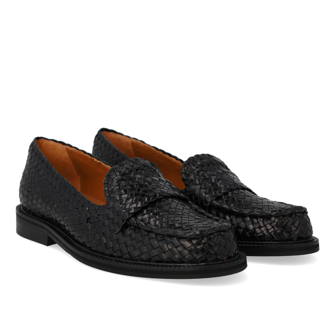 Handwoven penny loafer