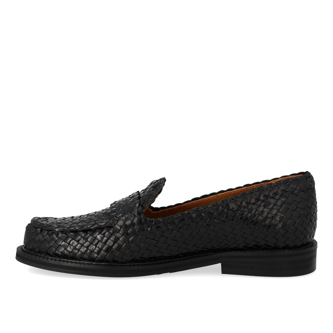 Handwoven penny loafer