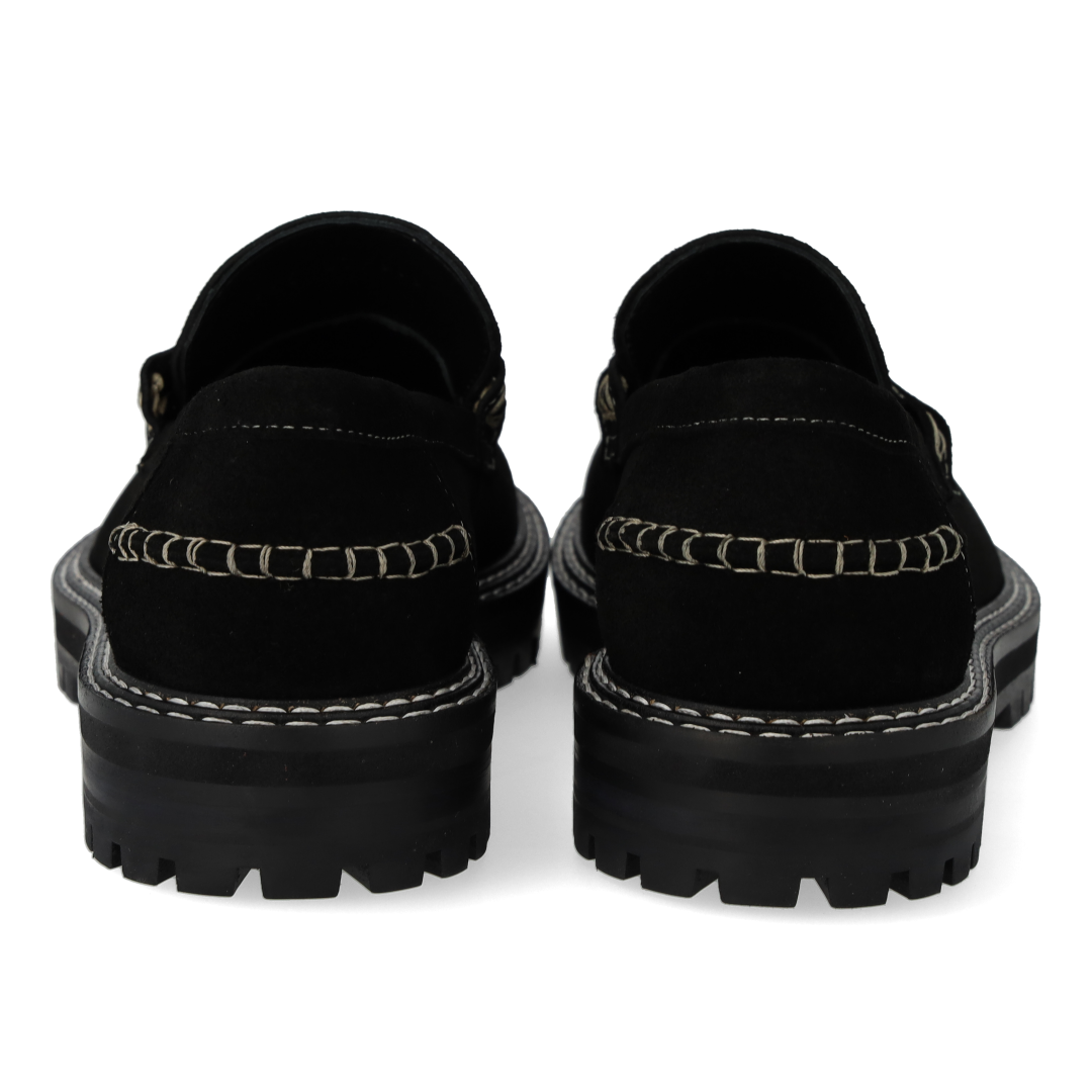 Penny loafer with contrast stitching