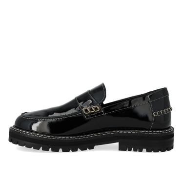 Penny loafer with contrast stitching