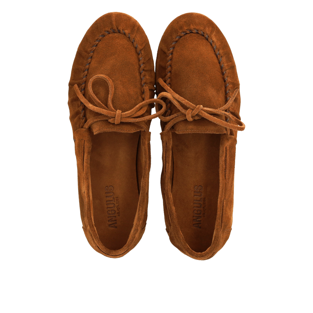 Ultra-soft lace-up moccasin