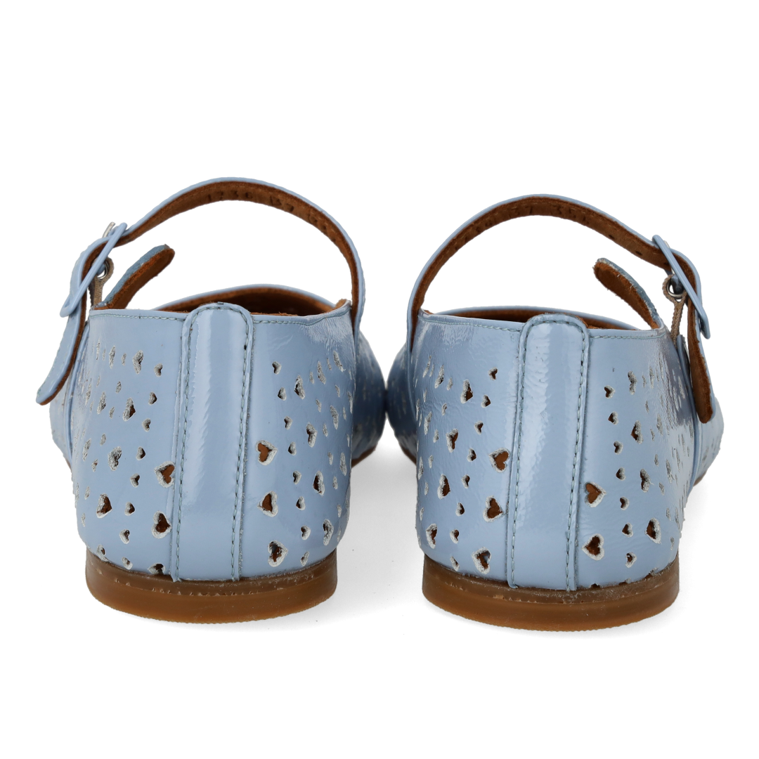 Mary Jane ballerina with perforated heart pattern