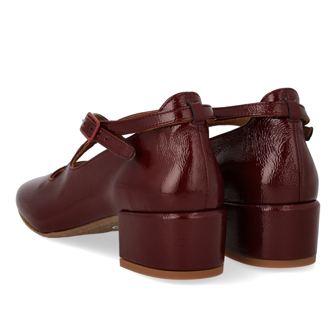 High-heeled Mary Jane ballerina with cross detail