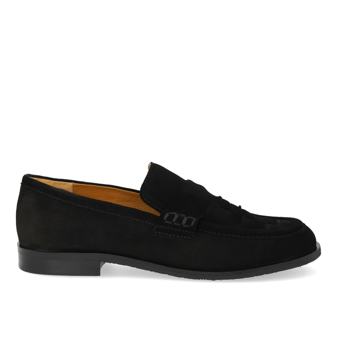 Loafer with braided detail