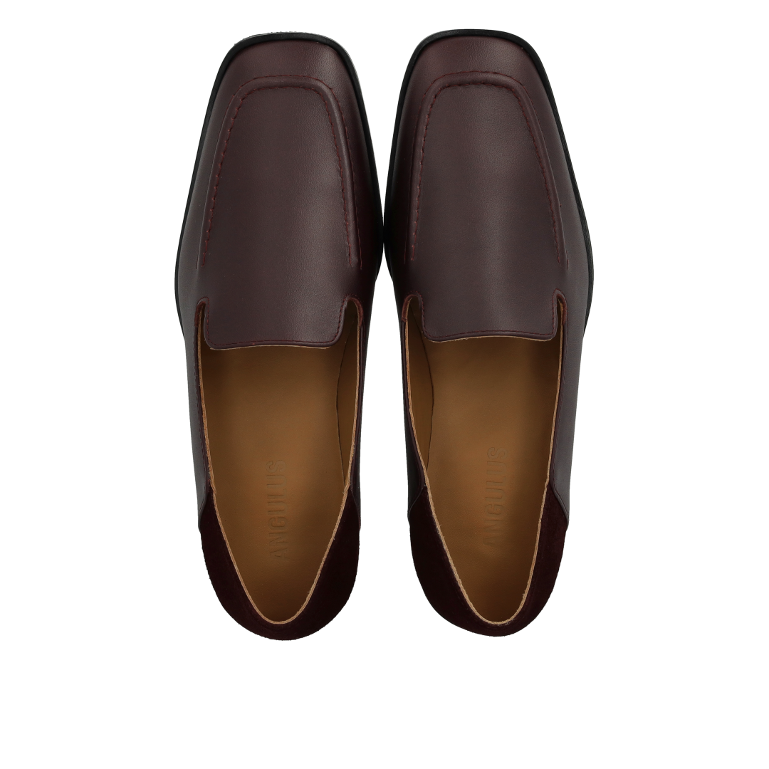Loafer with suede detail