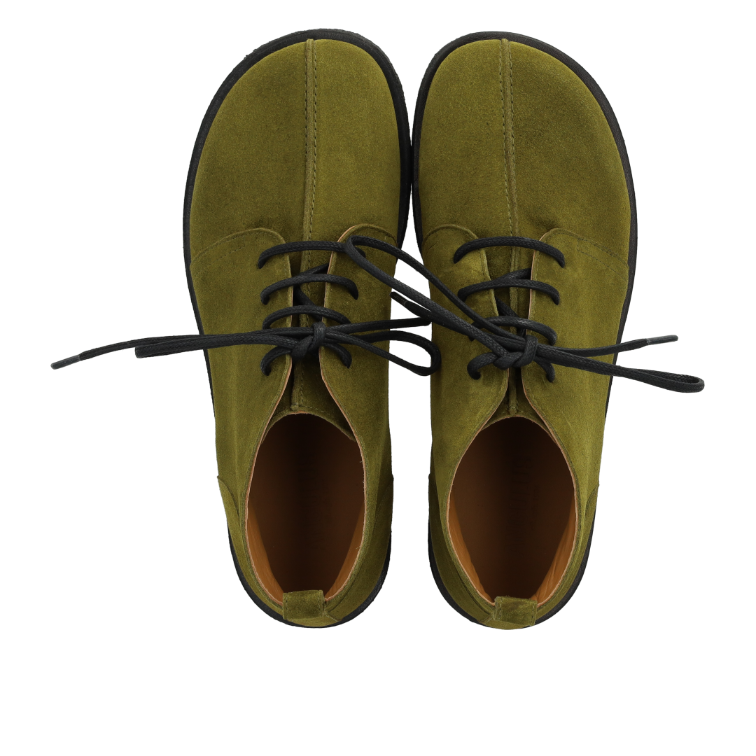 Lace-up shoes